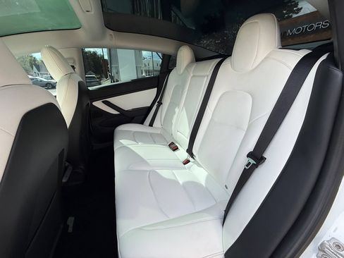 Used 2019 Tesla Model 3 Standard Range Plus RWD image 38