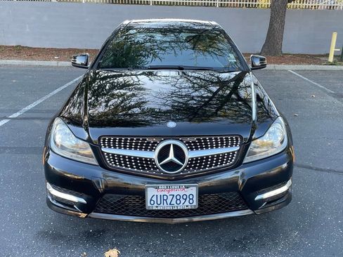 Used 2012 Mercedes-Benz C 250 Coupe image 2