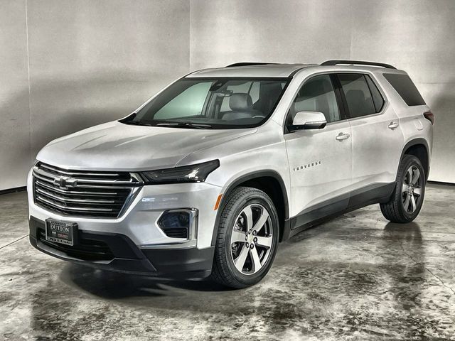 Certified 2023 Chevrolet Traverse LT w/ LT Premium Package FWD image 4