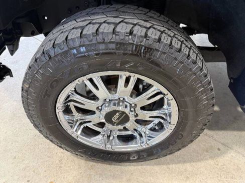 Used 2011 Ford F350 Lariat w/ Lariat Ultimate Pkg AWD/4WD image 14