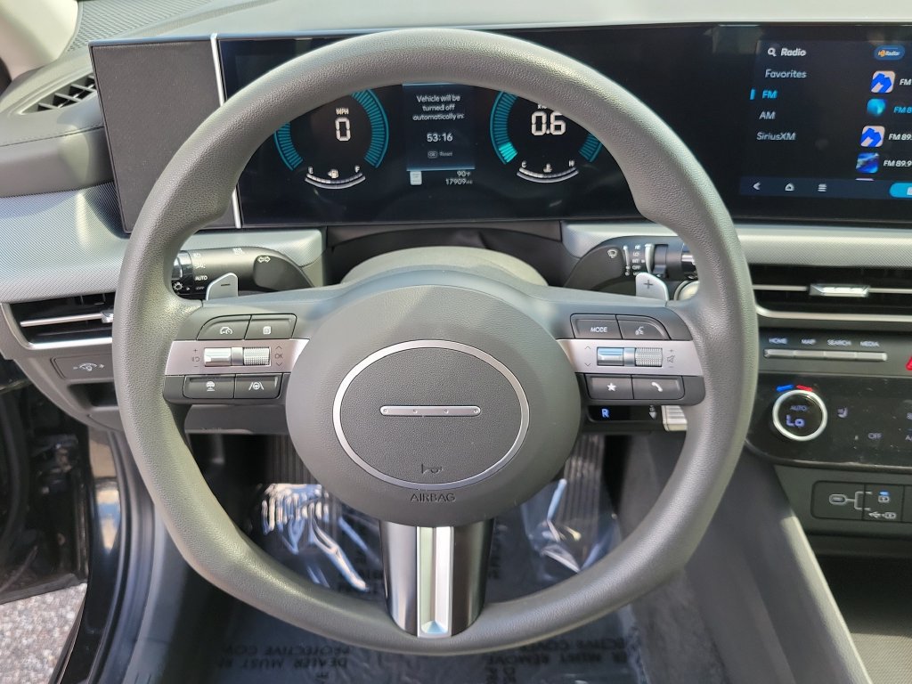Used 2025 Hyundai Sonata SEL FWD image 16