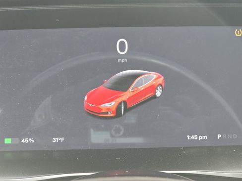 Used 2021 Tesla Model S Long Range Plus image 31