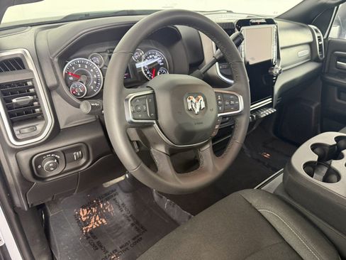 Used 2026 RAM 2500 Big Horn AWD/4WD image 15