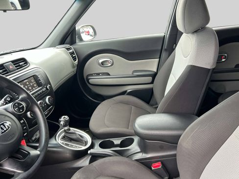 Used 2018 Kia Soul image 20