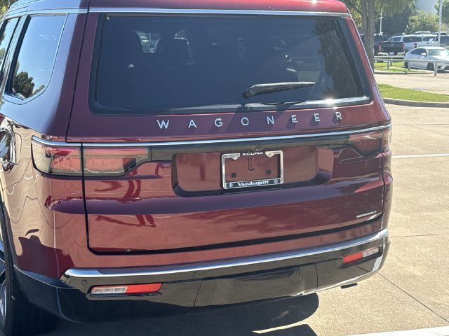 Used 2022 Jeep Wagoneer Series II w/ Premium Group I RWD image 6