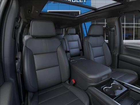 New 2026 Chevrolet Suburban RST w/ Advanced Technology Package AWD/4WD image 16