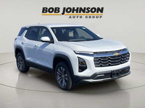 New 2026 Chevrolet Equinox LT w/ Safety and Technology Package FWD image 1