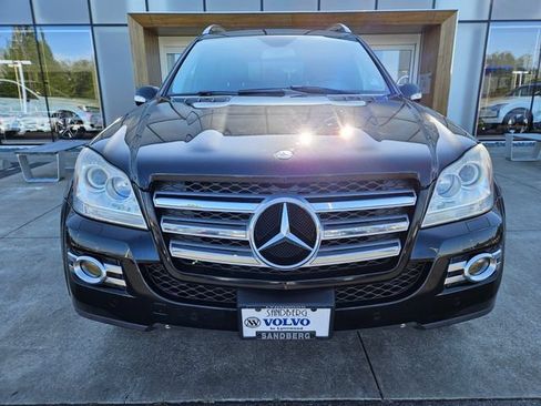 Used 2008 Mercedes-Benz GL 550 4MATIC image 2