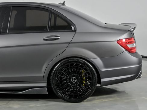 Used 2012 Mercedes-Benz C 63 AMG Sedan image 9
