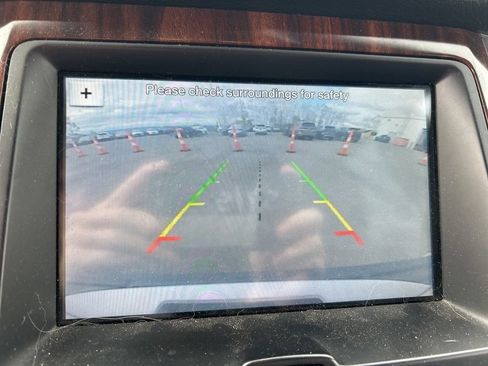 Used 2016 Ford Expedition EL Platinum image 13