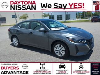 Used 2025 Nissan Sentra S image 1