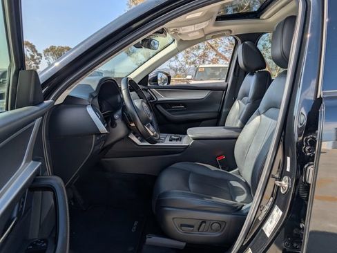 Used 2025 MAZDA CX-90 3.3 Turbo w/ Preferred Package AWD/4WD image 13