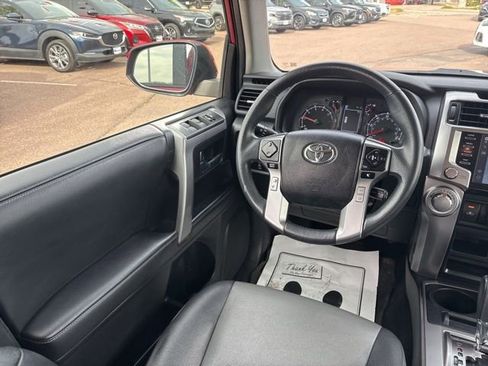 Used 2021 Toyota 4Runner SR5 Premium AWD/4WD image 25