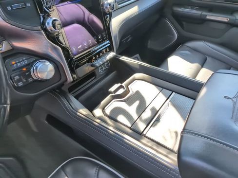 Used 2021 RAM 1500 Limited image 32