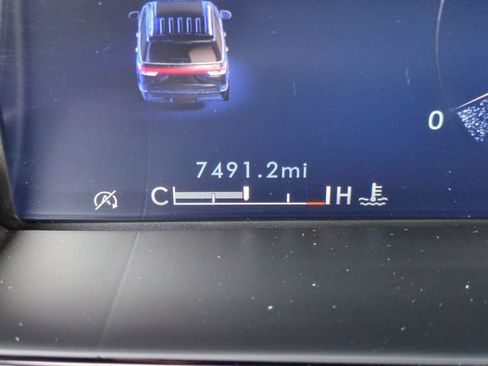 Used 2023 Lincoln Navigator Reserve AWD/4WD image 20