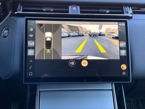 Used 2025 Land Rover Range Rover Velar S image 26