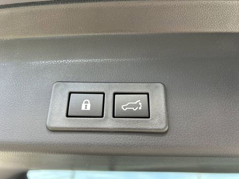 New 2026 Subaru Ascent Limited AWD/4WD image 12