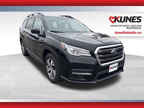 Used 2022 Subaru Ascent Premium w/ Convenience Package AWD/4WD image 1
