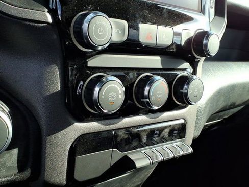 New 2026 RAM 1500 Express image 9