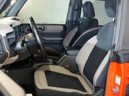 Used 2021 Ford Bronco Big Bend image 6