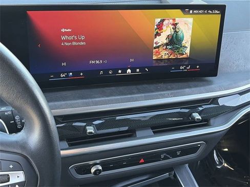 Used 2024 BMW X5 xDrive40i w/ Premium Package image 27