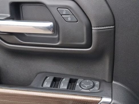 Used 2019 Chevrolet Silverado 1500 LT Trail Boss AWD/4WD image 20