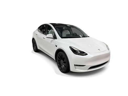 Certified 2023 Tesla Model Y Performance AWD/4WD image 8