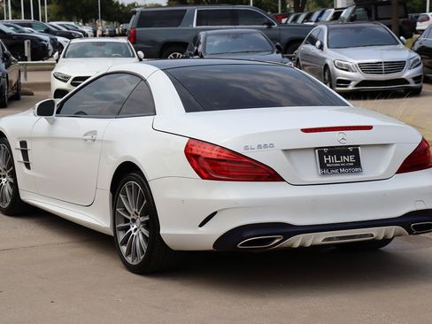 Used 2017 Mercedes-Benz SL 550 w/ Driver Assistance Package image 42