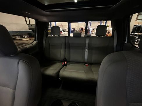 Used 2018 Ford F150 XLT w/ Equipment Group 302A Luxury AWD/4WD image 23