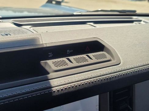 New 2025 Ford Bronco Outer Banks image 19