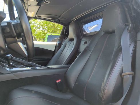 Used 2019 MAZDA MX-5 Miata RF Grand Touring RWD image 13