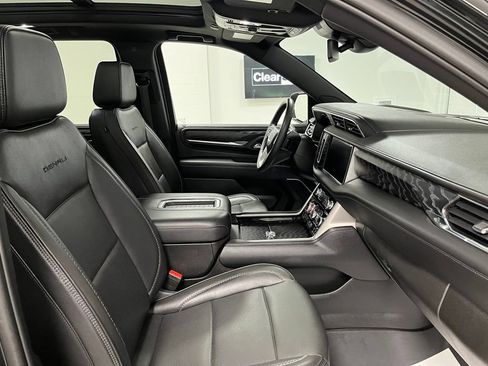 Used 2023 GMC Yukon XL Denali w/ Max Trailering Package AWD/4WD image 60