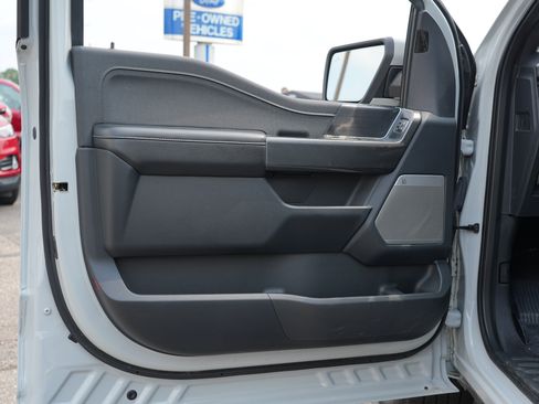 Used 2023 Ford F150 Lariat w/ Equipment Group 502A High AWD/4WD image 16