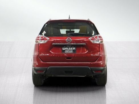Used 2016 Nissan Rogue SL w/ SL Premium Package AWD/4WD image 4