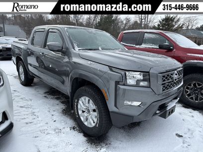 Used 2024 Nissan Frontier SV w/ SV Convenience Package