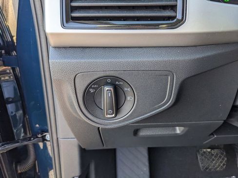 Certified 2023 Volkswagen Atlas SE w/ Panoramic Sunroof Package FWD image 26