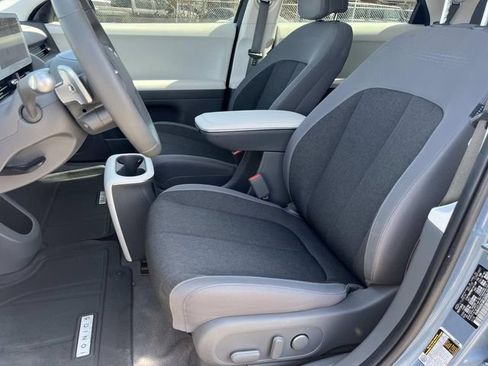 Used 2024 Hyundai Ioniq 5 SEL image 21