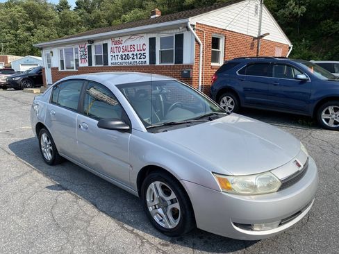 Used 2004 Saturn ION Level 3 FWD image 3