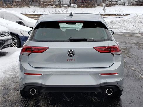 New 2026 Volkswagen GTI SE image 4