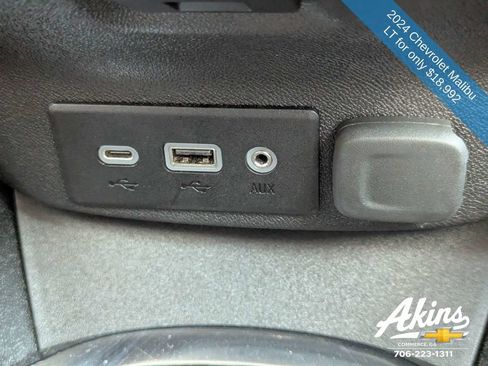 Used 2024 Chevrolet Malibu LT FWD image 20