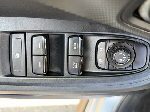 Certified 2024 Subaru Crosstrek 2.0i Premium AWD/4WD image 22