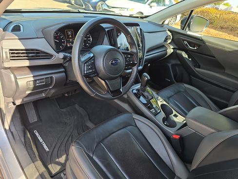 Used 2024 Subaru Crosstrek 2.5i Limited w/ Crosstrek Mirror Package AWD/4WD image 15