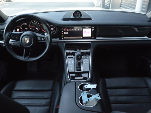 Certified 2023 Porsche Panamera Platinum Edition RWD image 12