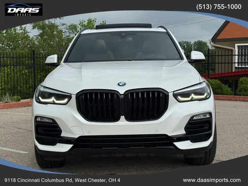 Used 2019 BMW X5 xDrive40i w/ Convenience Package AWD/4WD image 2