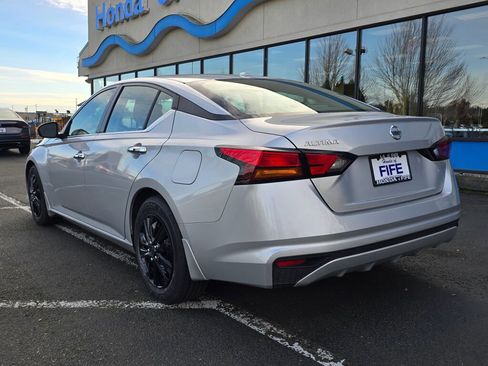 Used 2020 Nissan Altima 2.5 S image 3