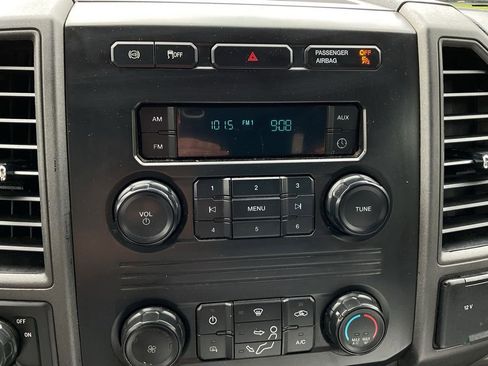 Used 2019 Ford F250 XL w/ Power Equipment Group RWD image 20