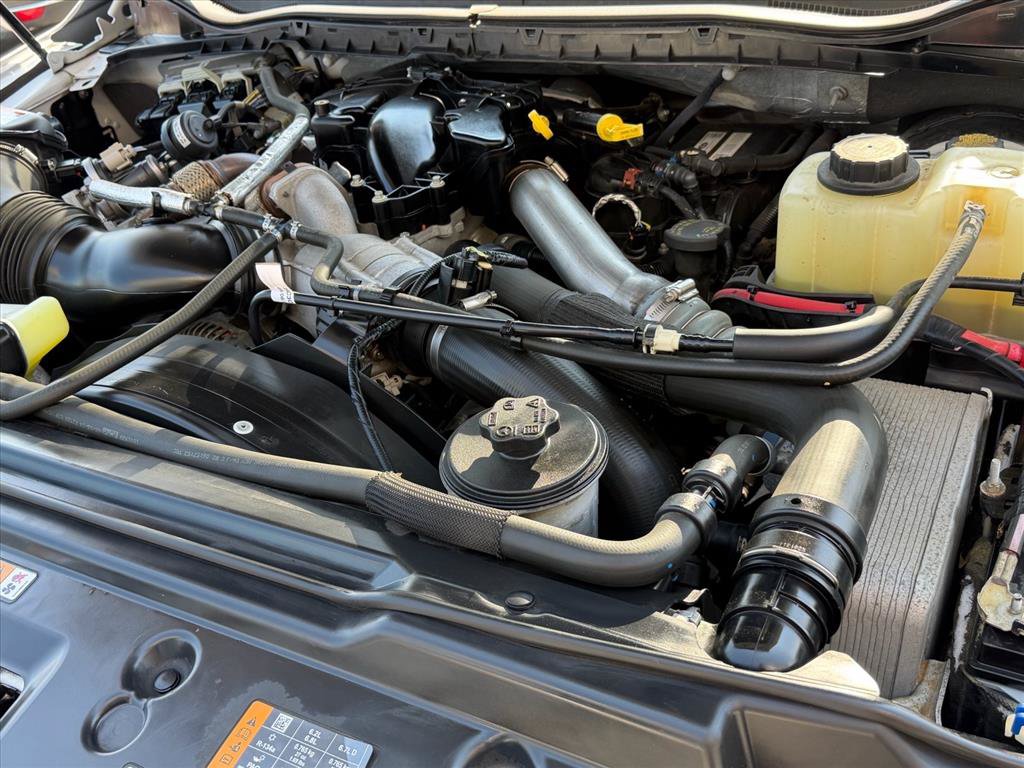 Used 2019 Ford F250 Limited AWD/4WD image 10
