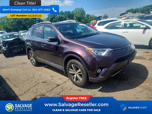 Used 2018 Toyota RAV4 XLE w/ Plus Extra Value Package AWD/4WD image 5