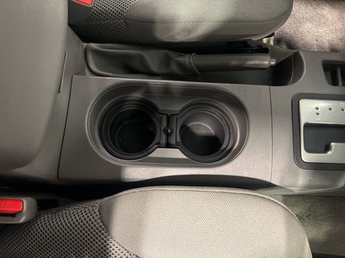 Certified 2018 Nissan Frontier SV image 22