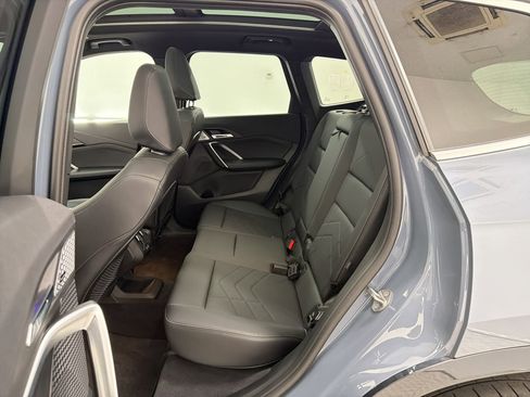 Used 2024 BMW X1 xDrive28i w/ Premium Package image 13